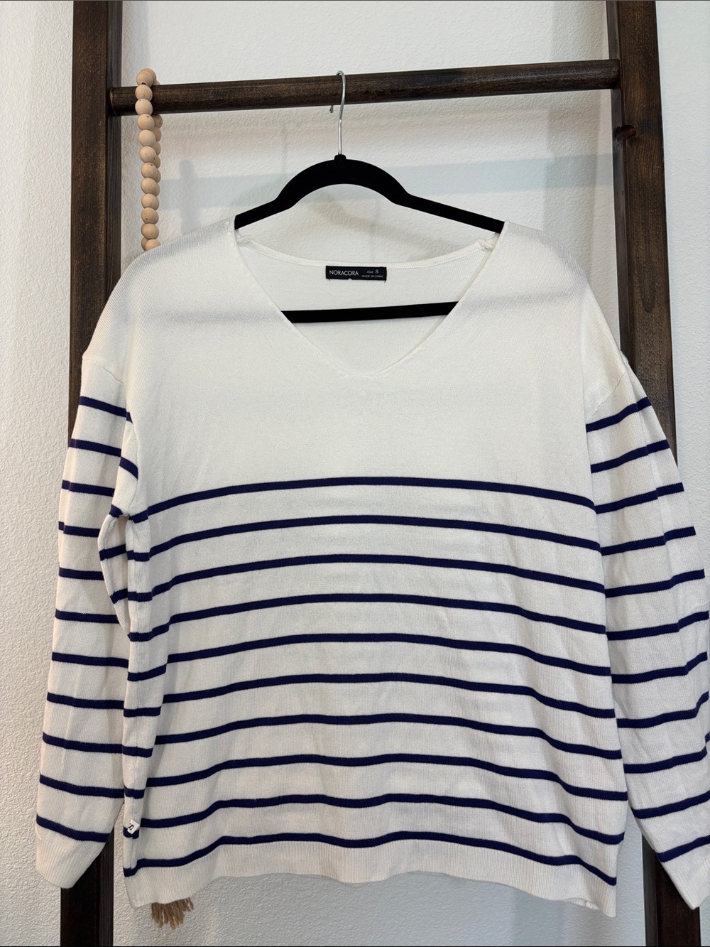 🤍 White & Navy Striped V-Neck Camisole Top